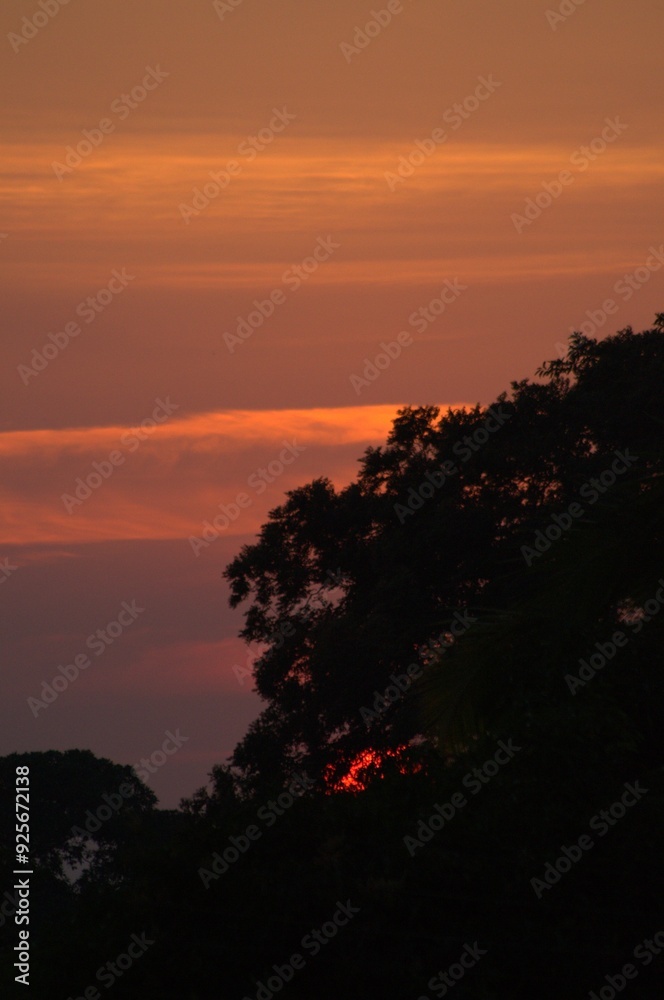 Aunque no es muy comun ver atardeceres en el estado Merida,a veces puede sorprendernos con alguno espectacular.
Aunque no es muy comun ver atardeceres en el estado Merida,a veces puede sorprendernos con alguno espectacular.