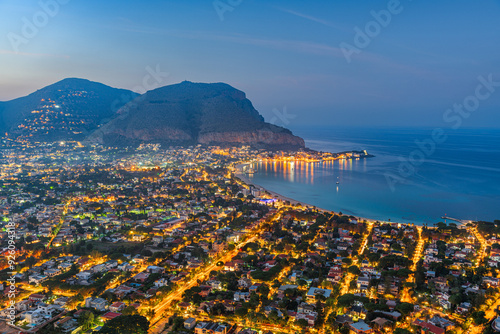 Fototapeta Naklejka Na Ścianę i Meble -  Palermo, Sicily, Italy in the Mondello