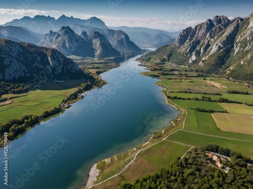 Fototapeta Naklejka Na Ścianę i Meble -  alpine lake in the mountains