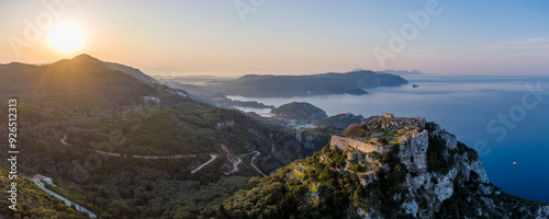 Obraz na płótnie Aerial panorama of Angelokastro castle and the bay of Palaiokastritsa on the island of Corfu w salonie