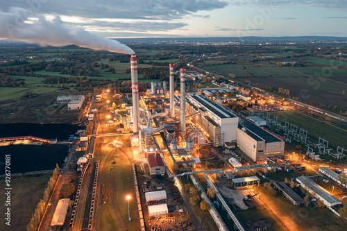 Konstfotografi Coal power plant Opatovice nad Labem with smoking chimney in the morning 