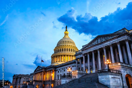 Obraz na płótnie US Capitol Noth Side Illuminated Washington DC w salonie
