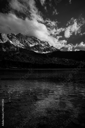 Eibsee black and white