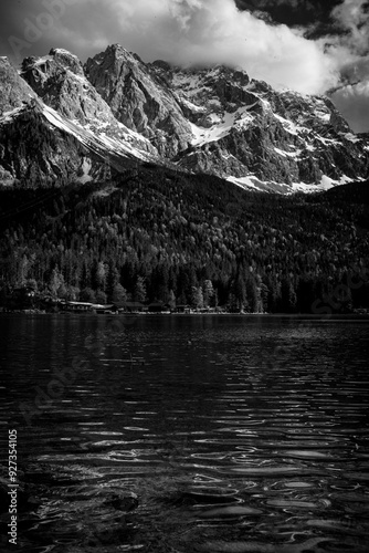 Eibsee black and white