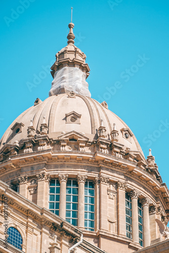Obraz na płótnie Barcelona: Historic Monuments and Architecture Under Blue Skies w salonie