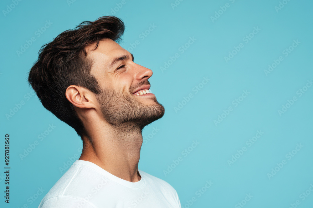 Obraz premium A close up of a man's face with his eyes closed