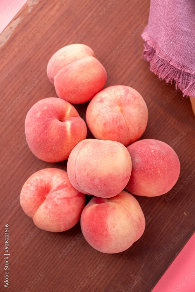Juicy sweet peaches.
Image of a delicious peach.
Juicy sweet peaches.
Image of a delicious peach.