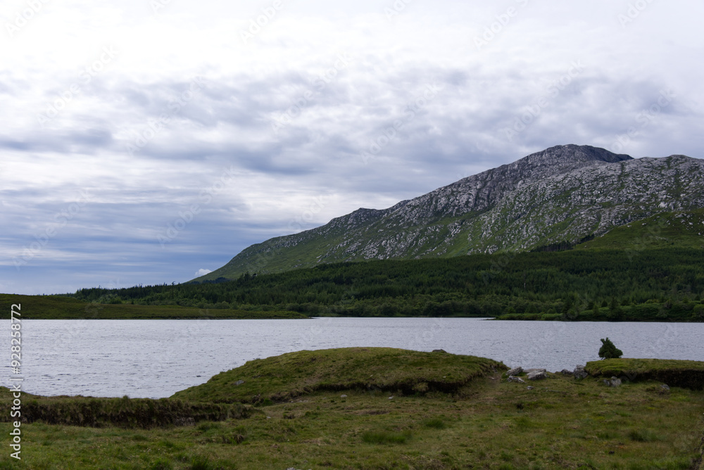 Ireland - Lough Inagh