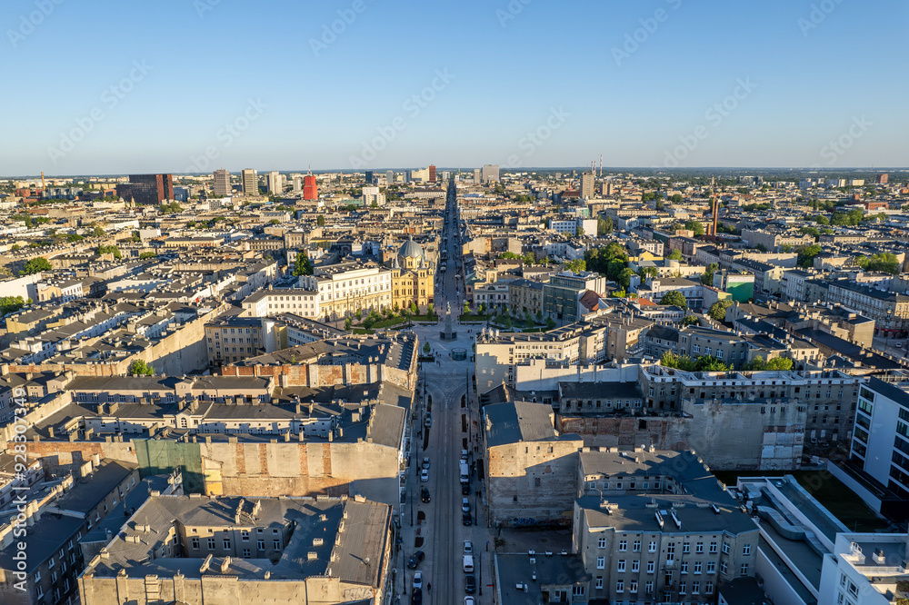 Miasto Łódź- widok na Plac Wolności. Miasto Łódź- widok na Plac Wolności.