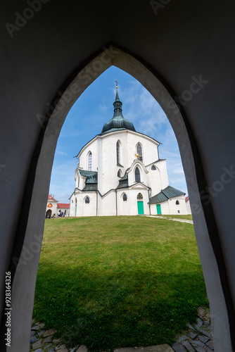 The pilgrimage church of St. John of Nepomuk on Zelená hora in Žďár nad Sázavou is one of the most important buildings of the Baroque Gothic style by the architect Jan Blažej Santini-Aichel.