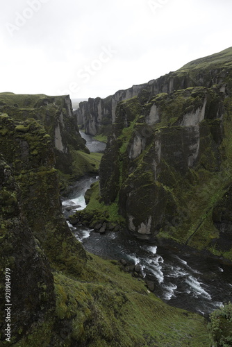 Canyon Fjaðrárgljúfur, Iceland