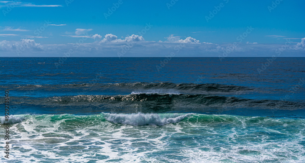 Cabo da Roca, il punto più occidentale d’Europa, un faro a picco sull’Oceano Atlantico, su falesie alte più di cento metri