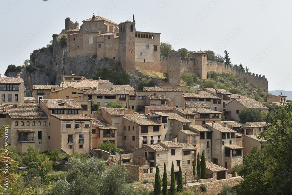 Obraz premium la ville d’Alquézar, plus beaux villages d'espagne