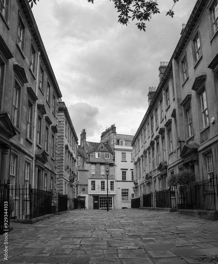 Fototapeta premium Residential street in Bath, England