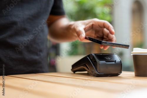 Wireless Payment with Credit Card: Modern Cashless Solutions