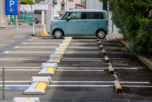 Bild auf Leinwand 時間貸し駐車場のロック板