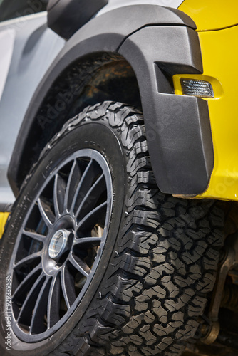 Obraz na płótnie All terrain car wheel detail. Off road driving. Transport w salonie