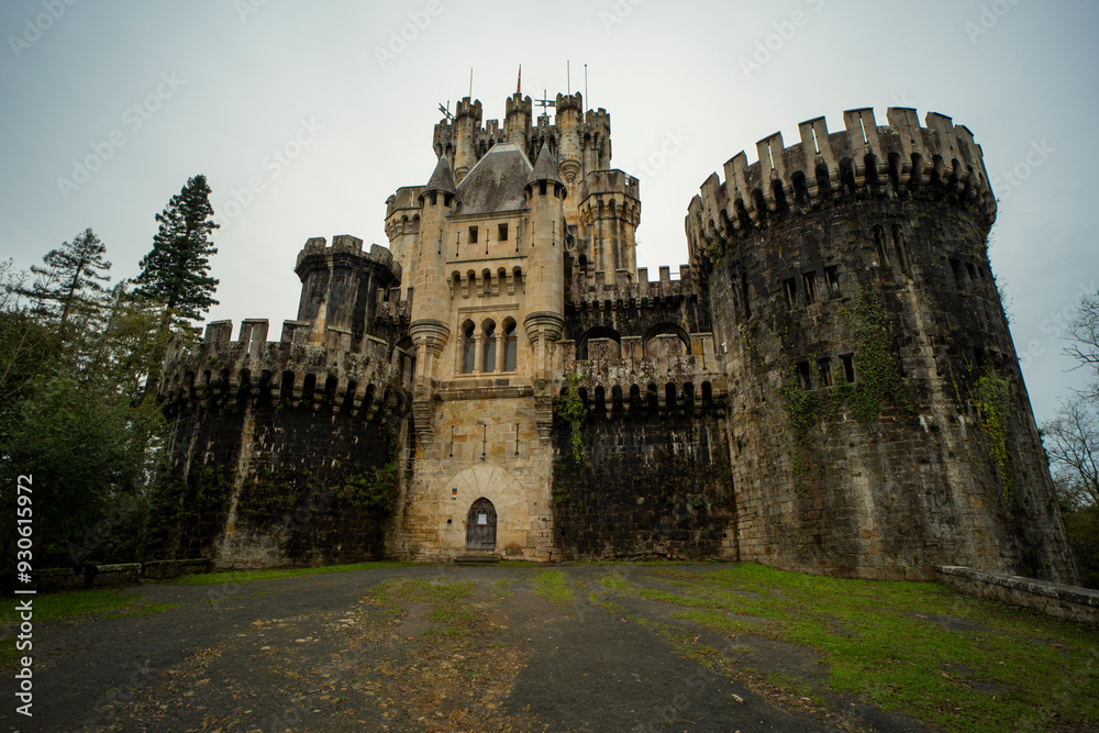 Fototapeta premium castle from a low angle with several towers