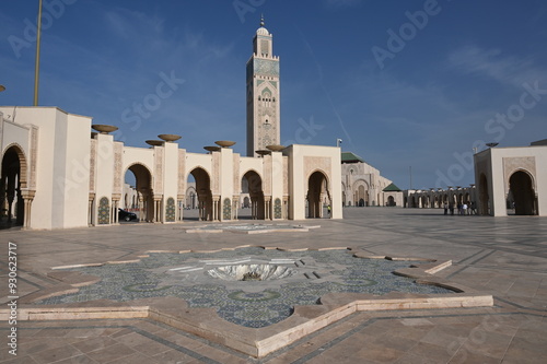 Foto Vorplatz der Hassan II - Moschee in Casablanca
