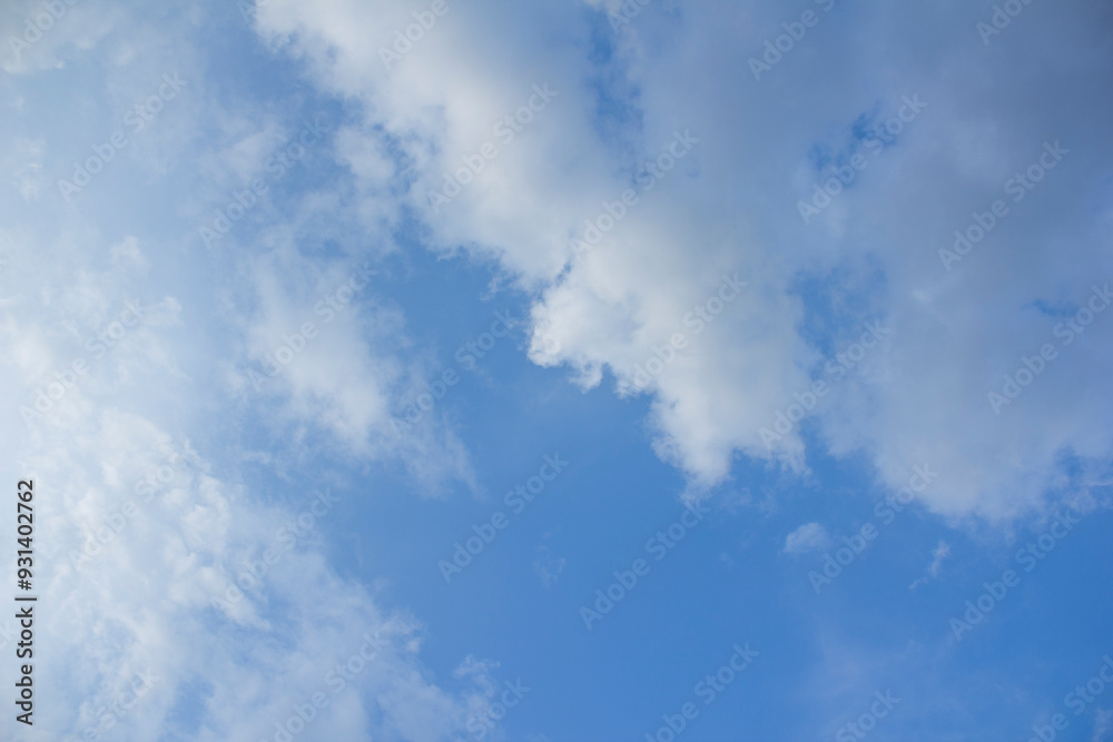 Fototapeta premium Blue sky and white clouds