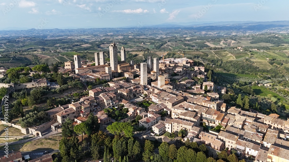 Fototapeta premium Vue drone de San Gimignano en Toscane