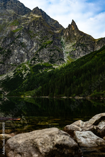Fototapeta Naklejka Na Ścianę i Meble -  lake in the mountains