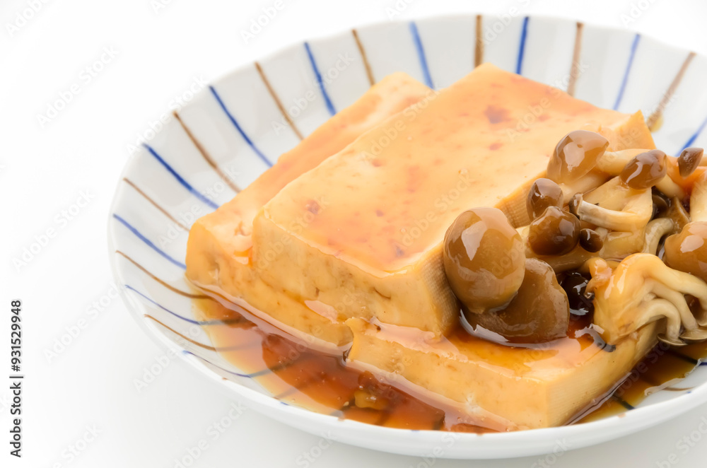 豆腐とシメジの甘辛煮