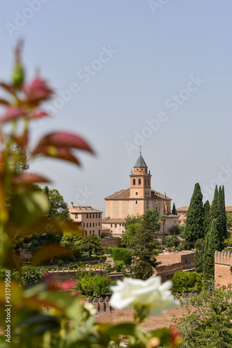 Foto Espléndida vista de la Alhambra, uno de los destinos turísticos más icónicos de España