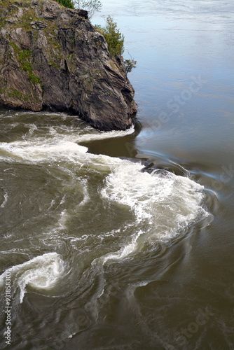 Картината върху платно Rapids and whirlpools at the reversing falls in the bay of fundy in Canada New B