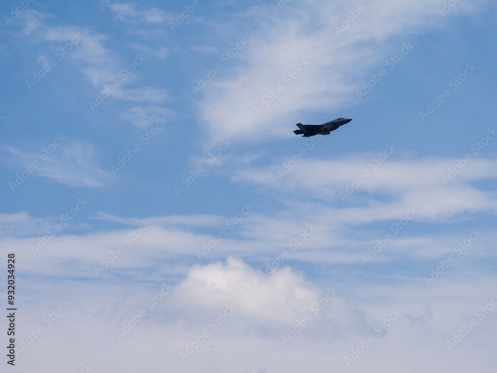 airshow, F35, F-35, fighter jet, airplane, sky, jetstream
airshow, F35, F-35, fighter jet, airplane, sky, jetstream
