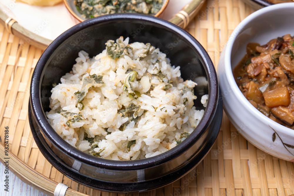 Traditional Korean Countryside Meal: A Healthy Table of Seasonal Delights Traditional Korean Countryside Meal: A Healthy Table of Seasonal Delights