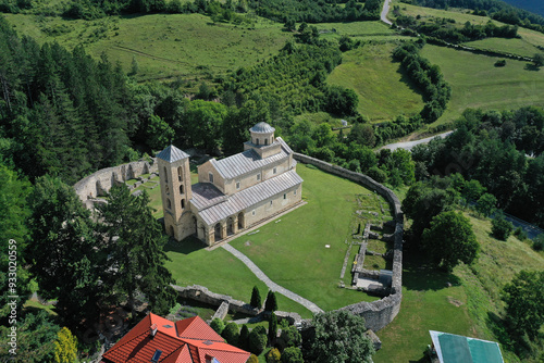 Obraz na płótnie Old medieval Serbian Christian Orthodox monastery Sopocani w salonie