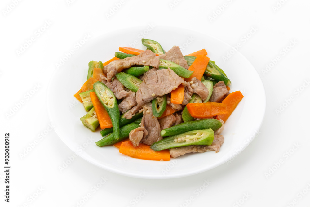 豚肉とオクラと人参の炒め物