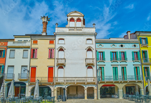 Este, an ancient town surrounded by medieval walls