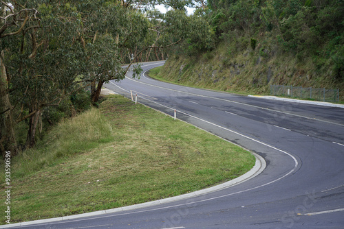 The famous Devil's Elbow cycling climb in Melbourne, Australia, a few hundred meters east of 1000 Steps.