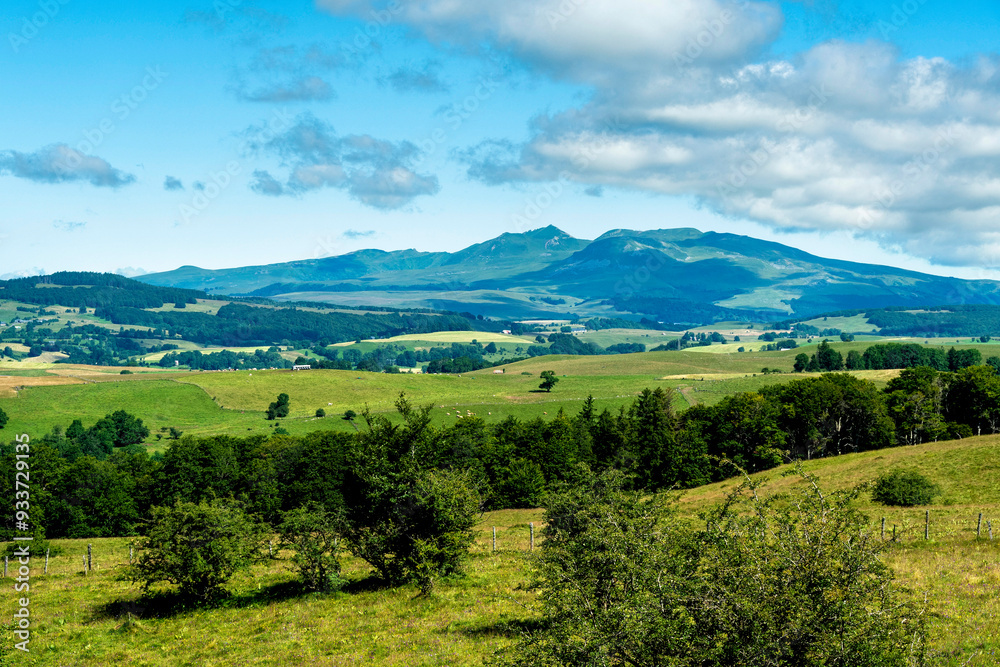 Massif du Sancy, Parc régional des Volcans d'Auvergne, Puy de Dome, Auvergne-Rhone-Alpes, France Massif du Sancy, Parc régional des Volcans d'Auvergne, Puy de Dome, Auvergne-Rhone-Alpes, France