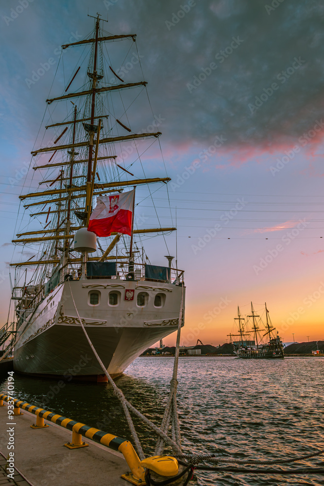 Naklejka premium ship in the port gdansk