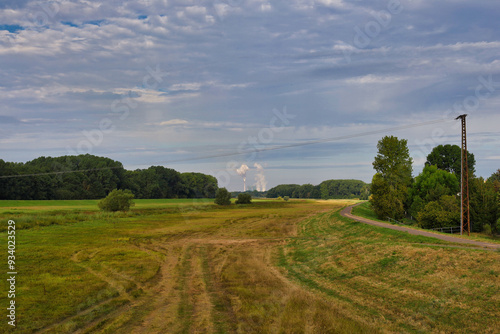 Impressionen am Radweg zwischen Schkeuditz und Raßnitz, Fluss Weiße Elster, Saalekreis, Sachsen Anhalt, Deutschland photo