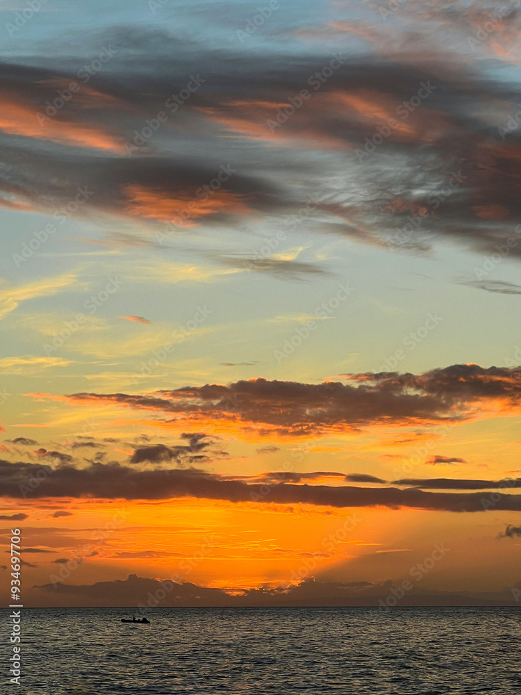 Obraz premium sunset at the beach