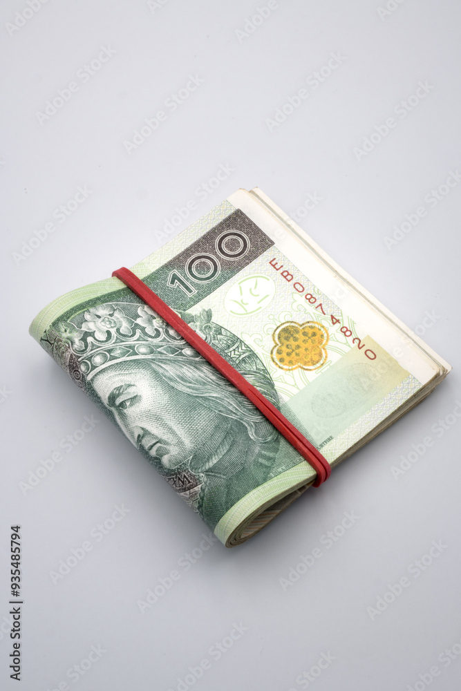 Pieniądze, Polskie złotówki, banknoty spięte gumką. Pieniądze, Polskie złotówki, banknoty spięte gumką.