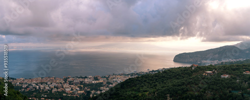 Obraz na płótnie Aerial Panorama of Sorrento and Mount Vesuvius at Sunset w salonie