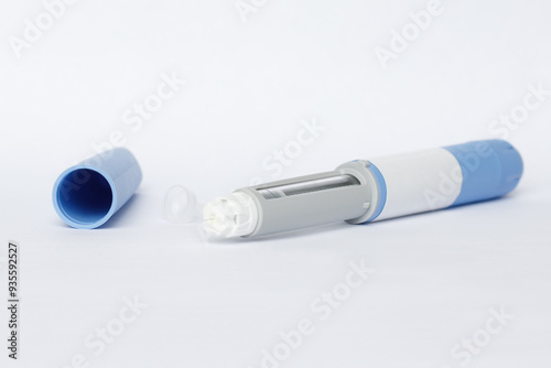 Opened self injection pen macro. Insulin or semaglutide photo