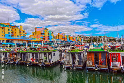 Marina de Albufeira, Algarve (Portugal) photo