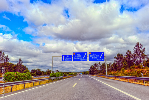 Autoestrada A2 in Richtung Lissabon, Portugal photo