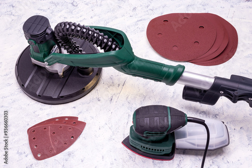 Electric sanders for grinding and polishing walls and ceilings