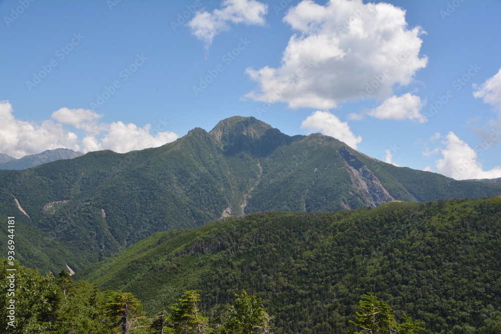 Fototapeta premium 塩見岳山頂