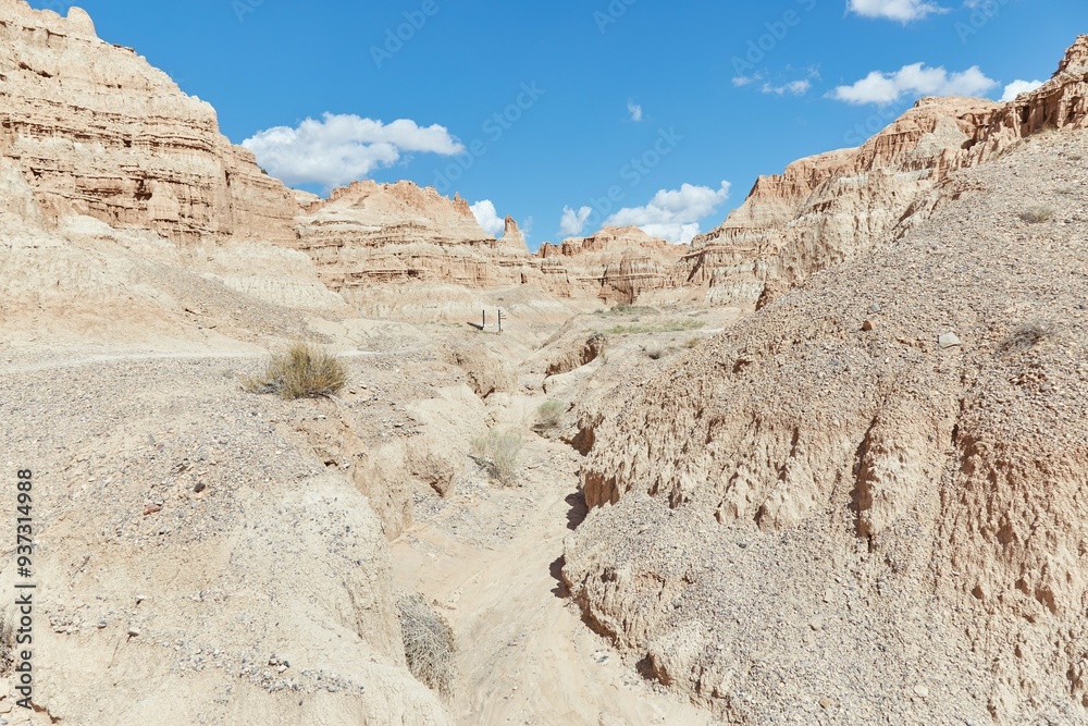 Fototapeta premium Nevada's Stunning Cathedral Gorge State Park