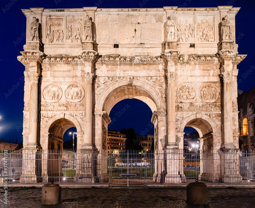 Rome, Italy - April 09, 2024: View of the Arch of Constantine in Rome with tourists crowding its surroundings in Rome, Italy Rome, Italy - April 09, 2024: View of the Arch of Constantine in Rome with tourists crowding its surroundings in Rome, Italy