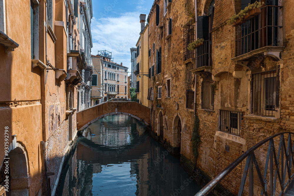 Beaufitul canal streets in Venice, Italy Beaufitul canal streets in Venice, Italy