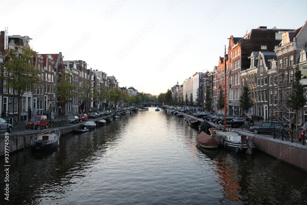 Fototapeta premium City Canal in Amsterdam 